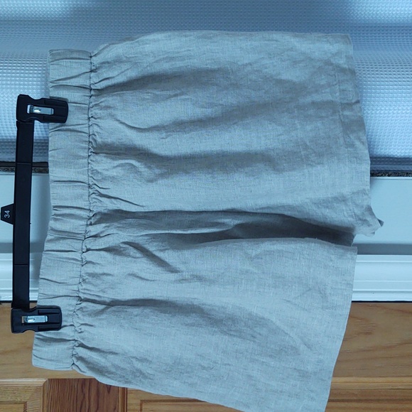 Linen Tropez short from J Crew - Picture 2 of 4